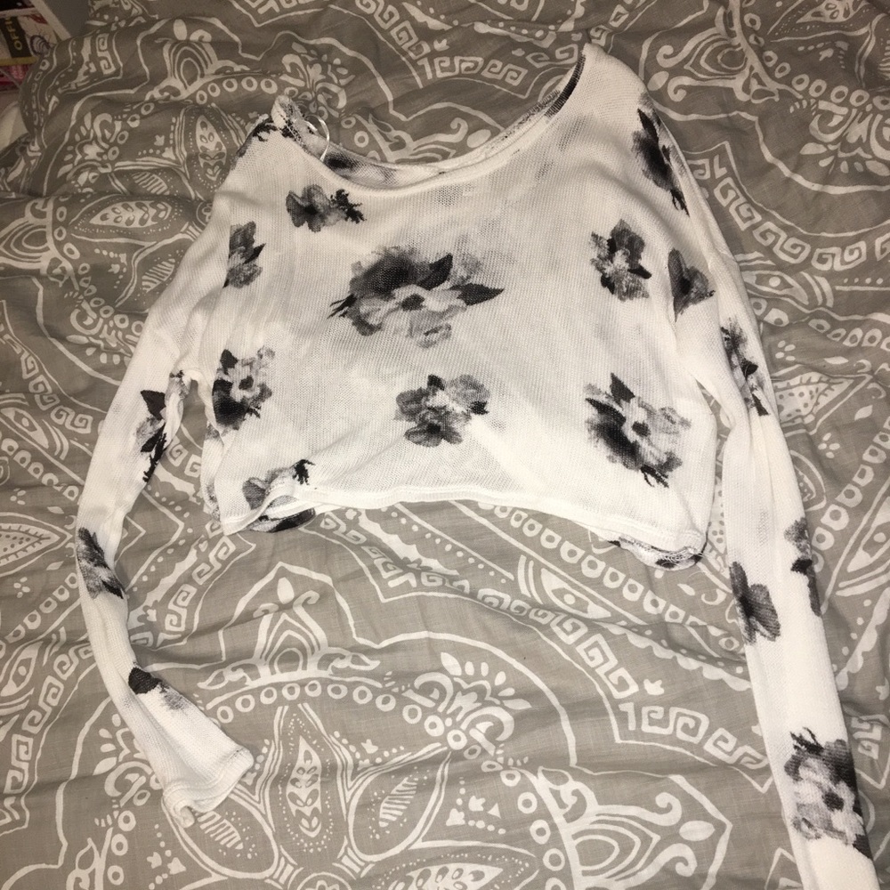 H&M cropped sweater